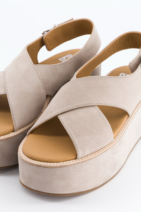 mavis - sandale brides croisées daim beige poudré
