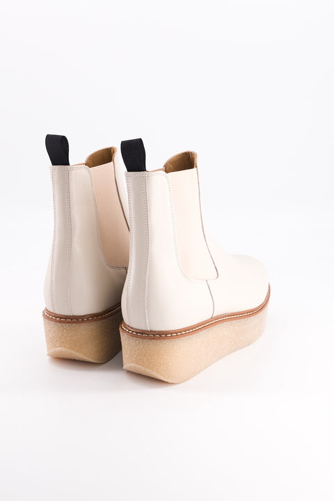 Pooky - cream leather chelsea boots
