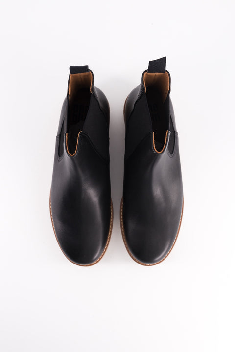 Pooky - black leather chelsea boots