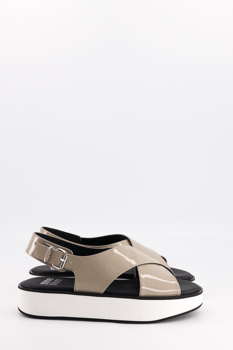 malabar - sandale brides croisées cuir vernis taupe