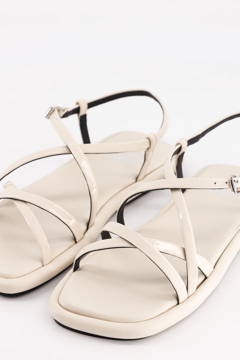 naomi - sandale plate cuir vernis crème