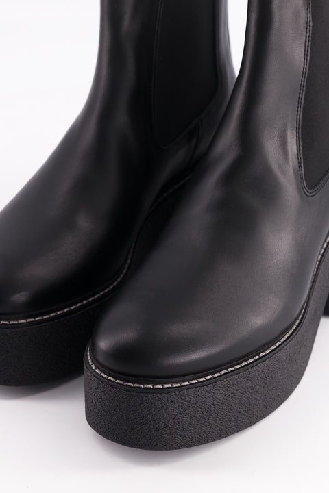 Dolly - black leather chelsea boots