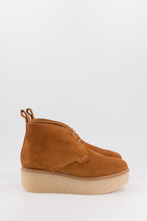 POLK - Chukka boots in suede gold